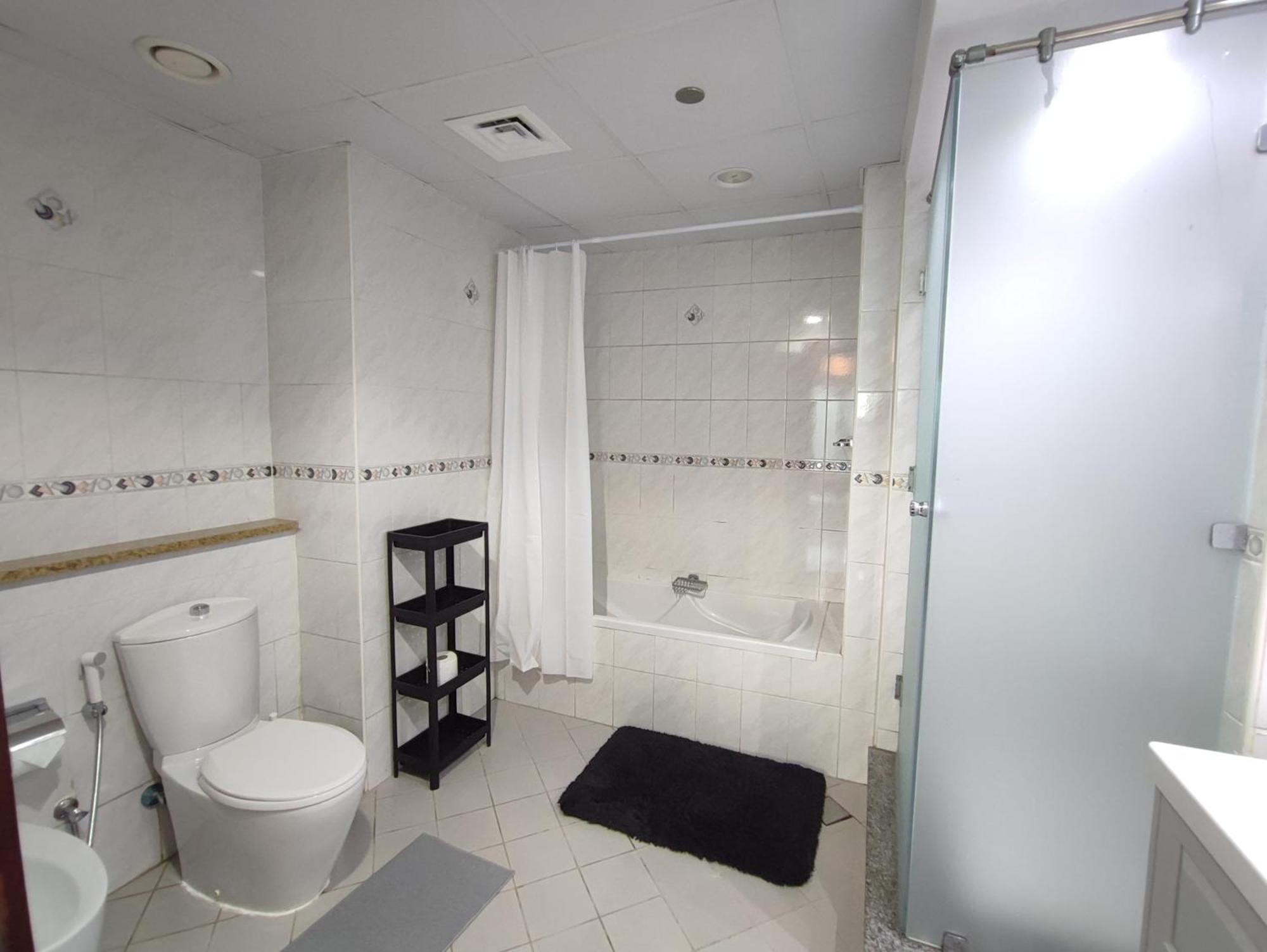One Bedroom Apartment With Pool & Gym Near Marina Dubai Eksteriør bilde
