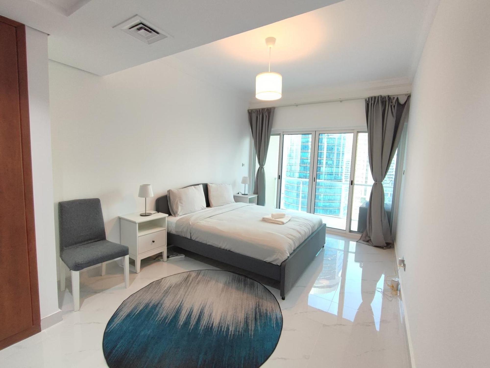 One Bedroom Apartment With Pool & Gym Near Marina Dubai Eksteriør bilde