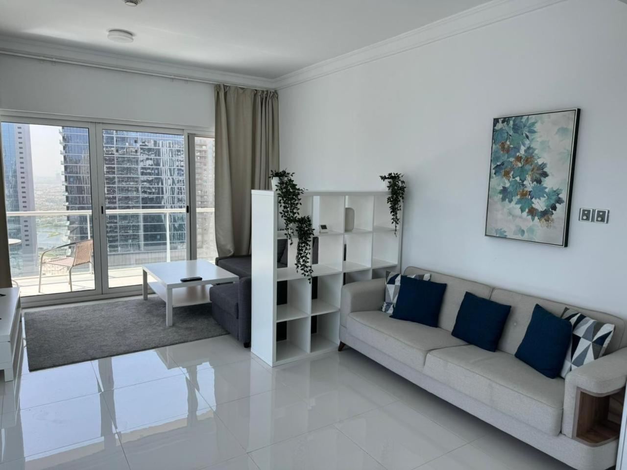 One Bedroom Apartment With Pool & Gym Near Marina Dubai Eksteriør bilde